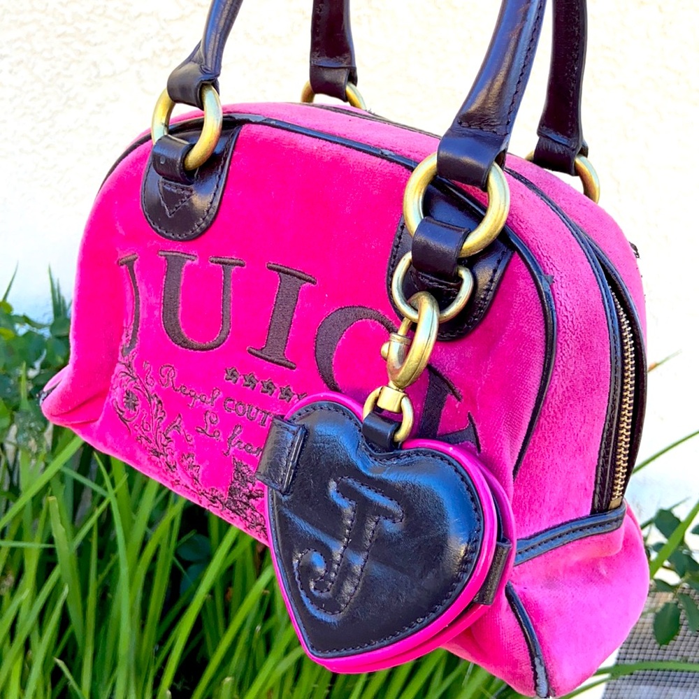 Juicy Couture Y2K PINK Velour REGAL COUTURE Bowler Bag RARE VINTAGE 2000’s - Picture 3 of 16